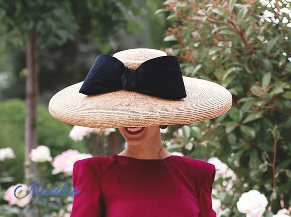 Las amantes del estilo de Audrey Hepburn estamos absolutamente enamoradas de este sombrero de Masario (114 euros).