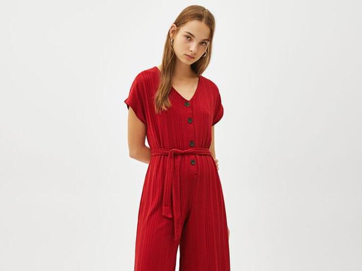 Fotos: 10 monos de Bershka por menos de 10 euros para llevar este invierno