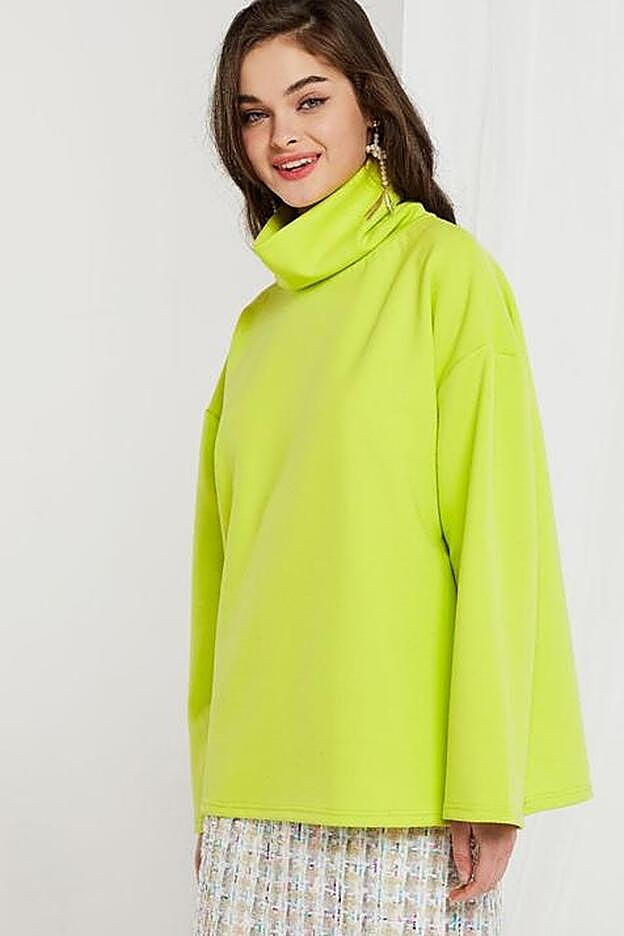 Jersey flúor de Storest, 54,90 euros.