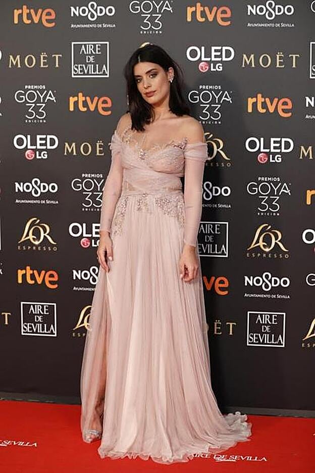 Dulceida con vestido de Ze García.