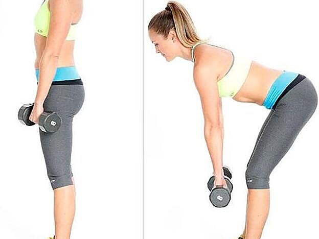 Ejercicios para levantar el pecho: peso muerto con piernas rígidas