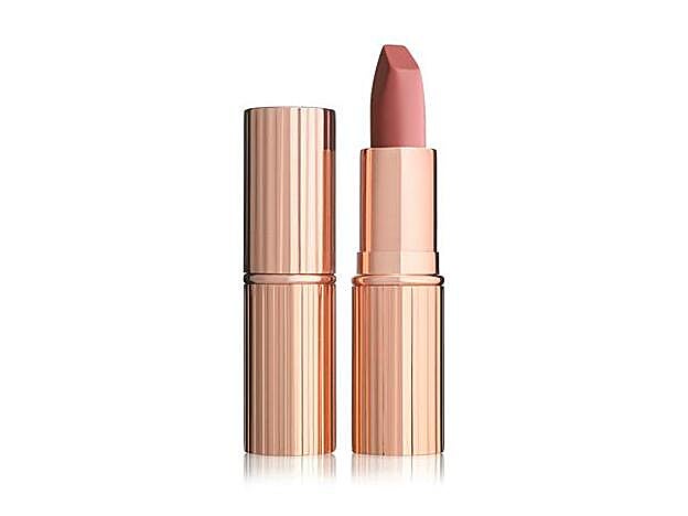 Matte Revolution Pillow Talk de Charlotte Tilbury para Sephora (30 €).