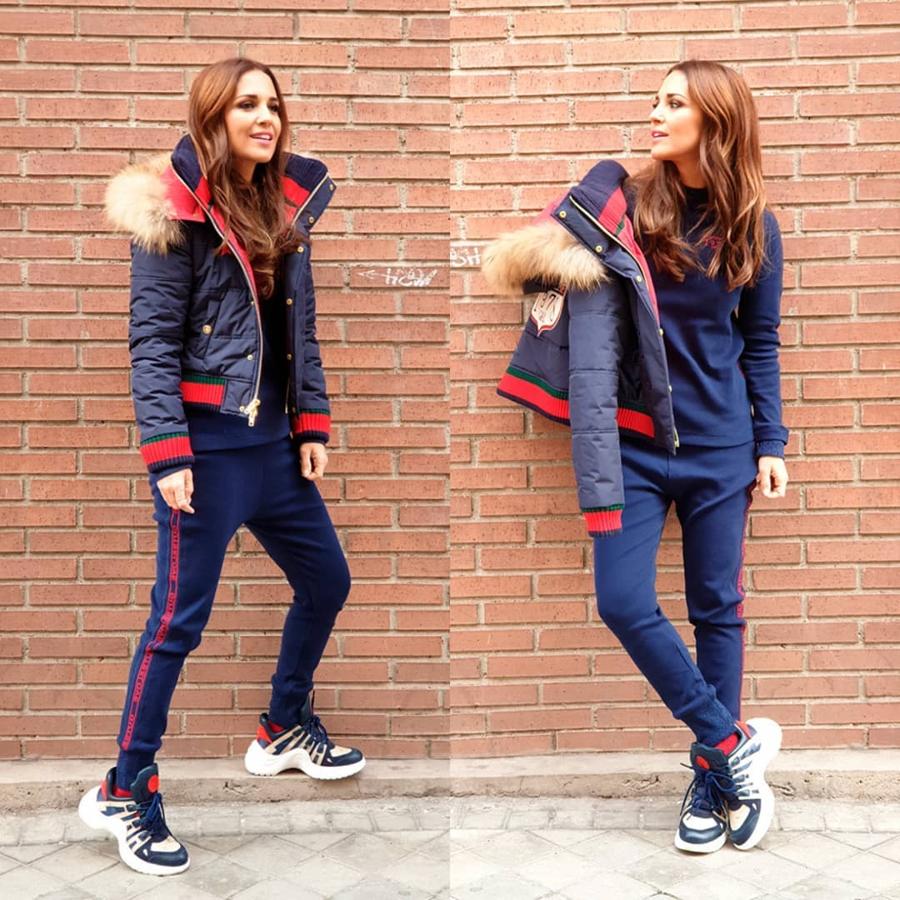Este 'total look' (maxi zapatillas incluidas) de Guts&Love es lo que Paula Echevarría llama sport deluxe'. ¿ Sí o no a su chándal ?