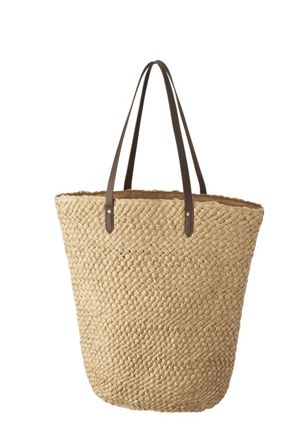 No hay verano sin un bolso capazo que te sirva las 24 horas de día.