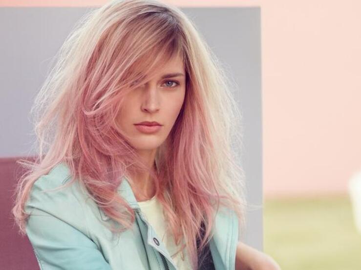 Fotos: Champús en seco que limpian y texturizan tu pelo