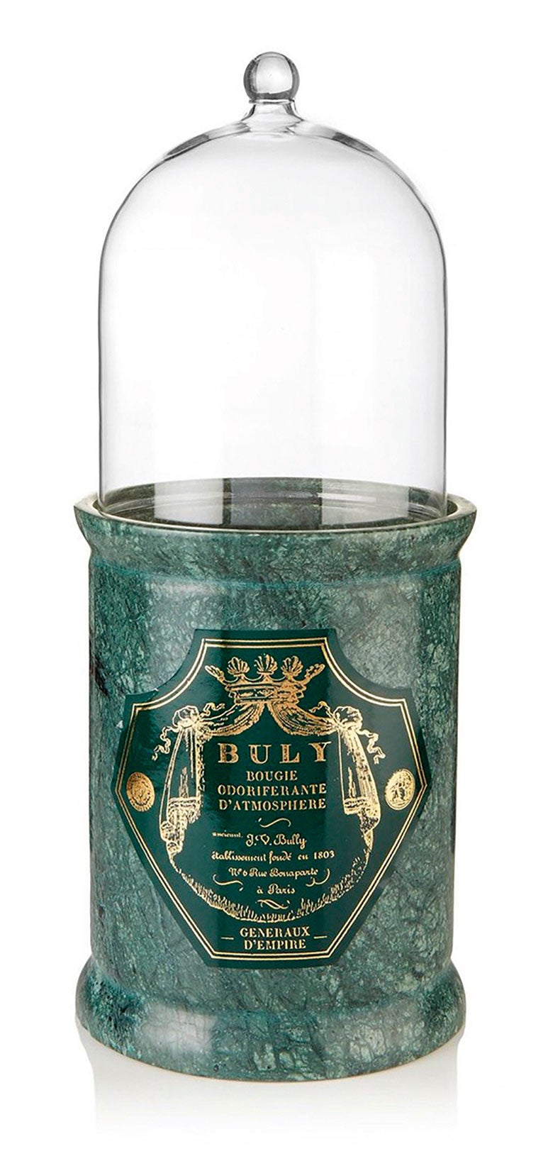 Buly propone una vuelta a los salones del París del siglo XIX. Tradición y vanguardia en un mismo soporte.