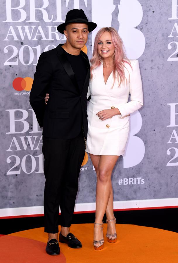 Fotos: Los looks de los Brit Awards que sí y no nos gustaría ver en la alfombra roja de los Oscar