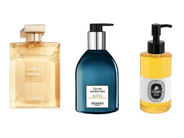 1. Gabrielle Gel Moussant pour la Douche de Chanel (56 €). 2. Gel Moussant Eau de Narcisse Bleu de Hermès (57 €). 3. L’Ombre dans L’Eau Shower Gel Oil de Dyptique (42 €).