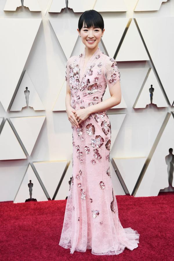 Marie Kondo con su vestido de Jenny Packham.