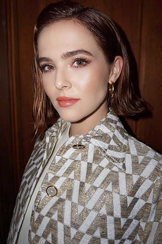 Otras cejas fantásticas: las de la actriz Zoey Deutch.