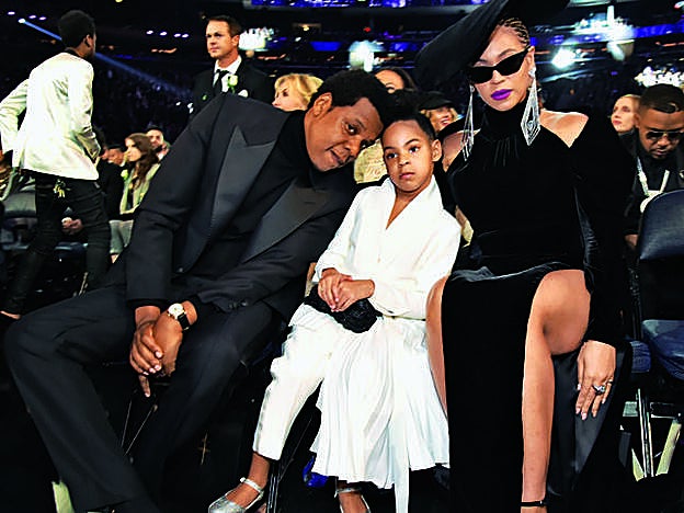 Beyoncé, primera dama de las PAM, con Jay-Z y su hija Blue Ivy.