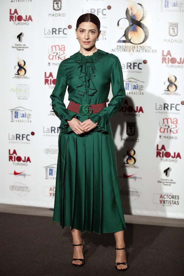 Bárbara Lennie con vestido de Gucci y sandalias de Stuart Weitzman.