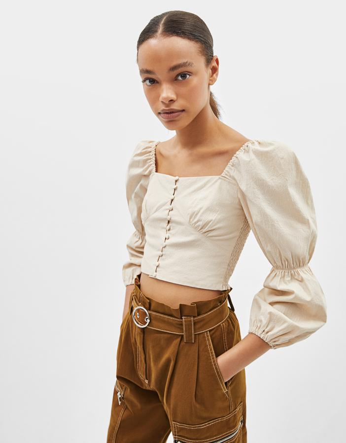 Este modelo de Bershka es uno de los más románticos. Cuesta 19,99 eruos.