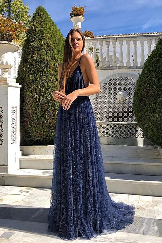 Vestido Agatha azul, 550 euros.