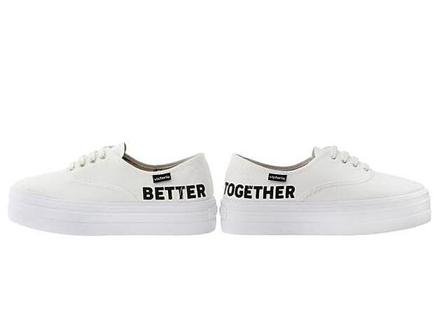 Nuevas zapatillas de edición limitada de Victoria y Calzedonia.