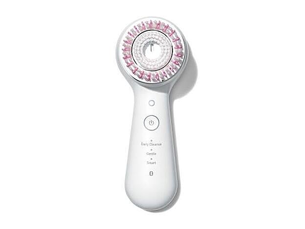 Cepillo eléctrico facial Mia Smart de Clarisonic (199 €).