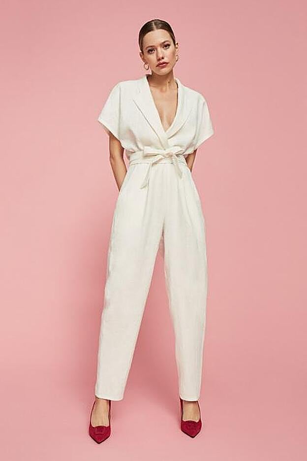 Mono blanco de lino 'Vera', 129 euros.