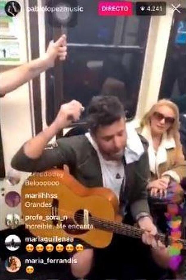 Pablo López apoyó a Andrés, su concursante de 'La Voz', cantante en el Metro de Madrid.