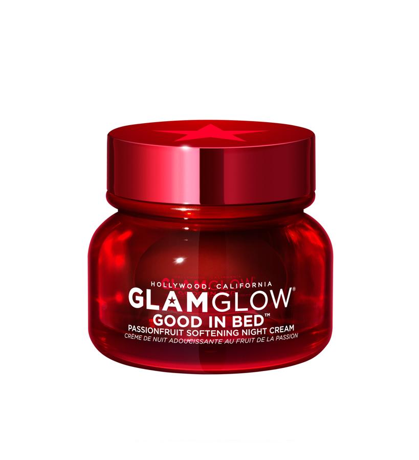 Se trata de un tratamiento nocturno con infusión de maracuyá y fruta de la pasión que contiene suaves ácidos exfoliantes para la piel y ácido hialurónico. crema rica que aprovecha el poder del aceite de maracuyá y el escualeno para nutrir la piel, mientras que una mezcla potente y suave de ácidos de AHA, BHA y PHA se ponen a trabajar de inmediato, exfoliando las células, (49,90 €).