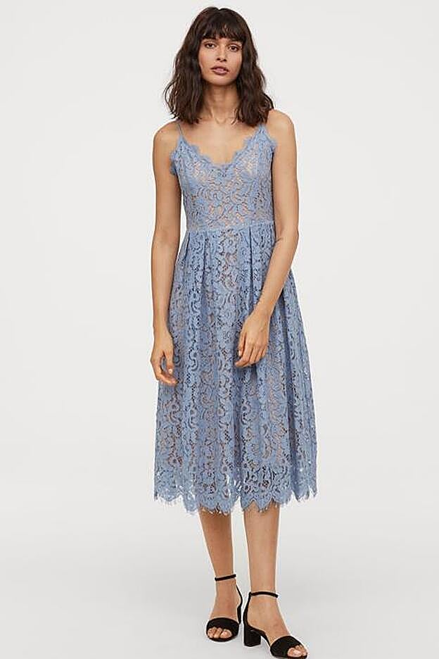 El vestido de H&M está disponible en un amplio rango de tallas y en 11 tonos diferentes.