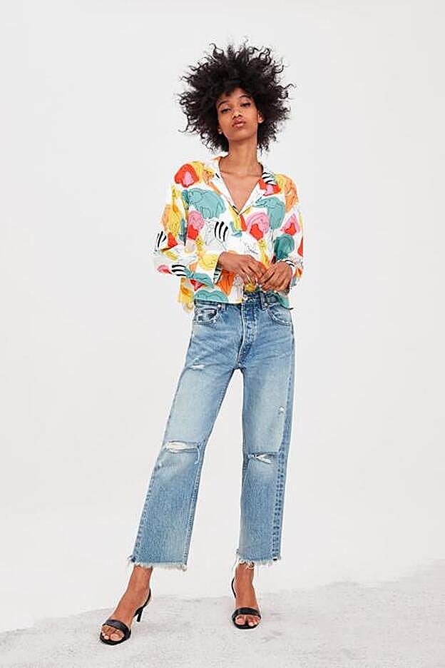 Esta es la versión de manga larga, con estampado de animales, de Zara.