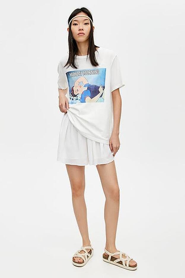 Camiseta de Pull&Bear.