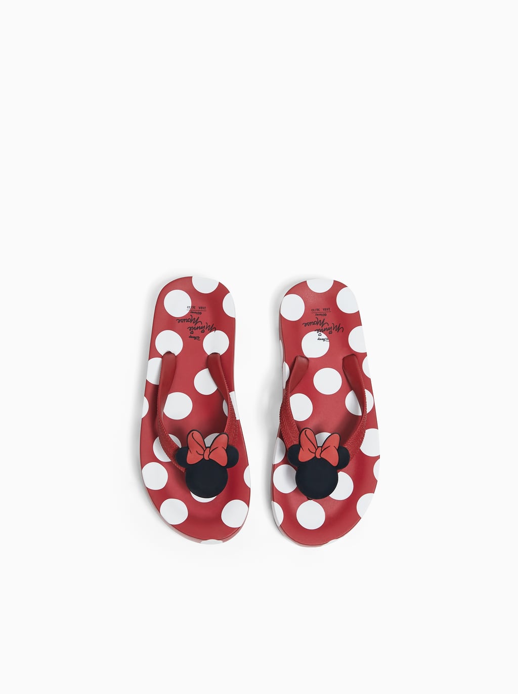 Sandalia de baño con detalle de Minnie y suela a contraste: 10,95 euros en Zara Kids. Disponible hasta el número 39.