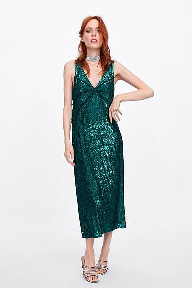 El espectacular vestido esmeralda de Zara que es favorito de Rocío Osorno.