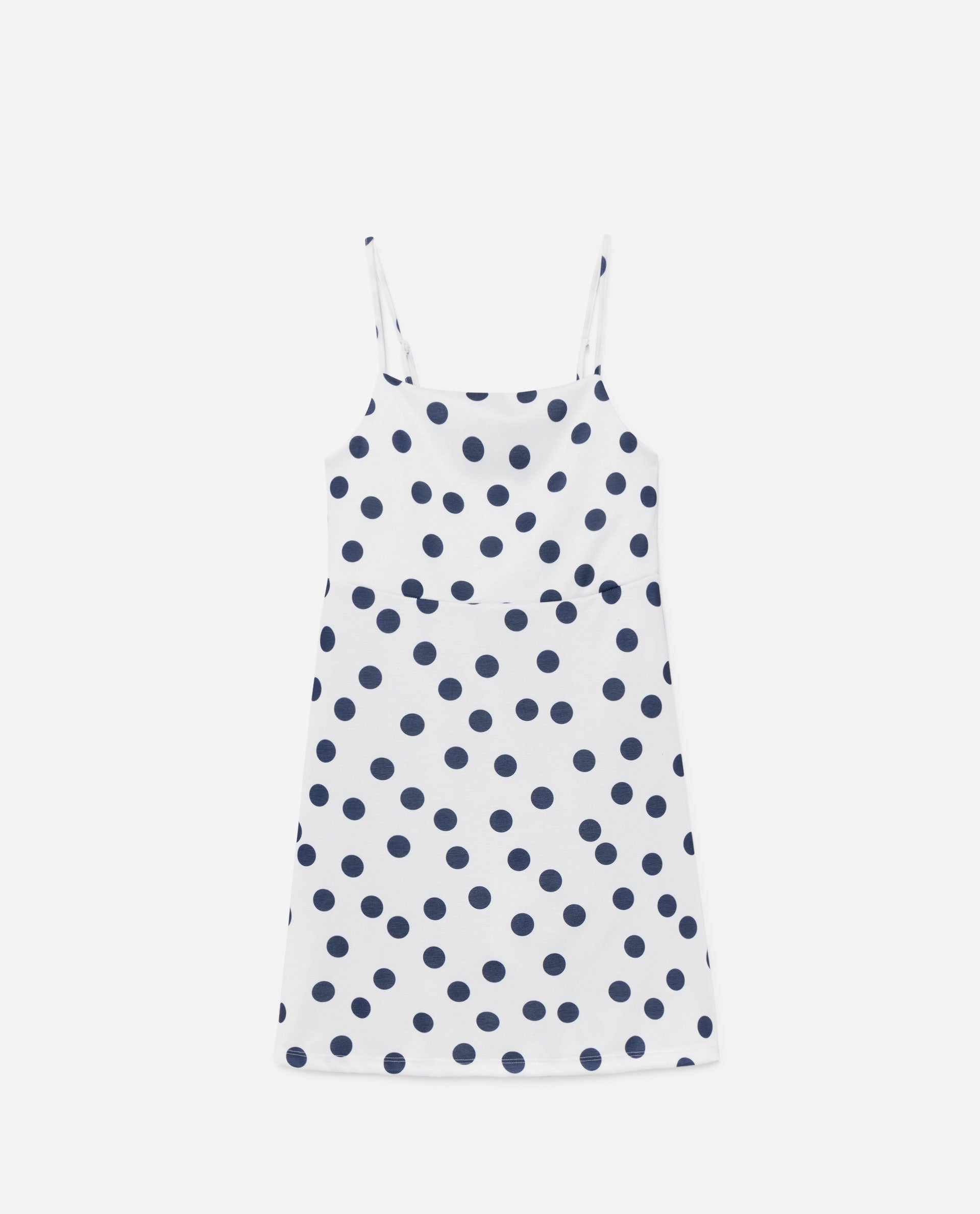 Vestido mini de lunares de Lefties. (9,99 euros).