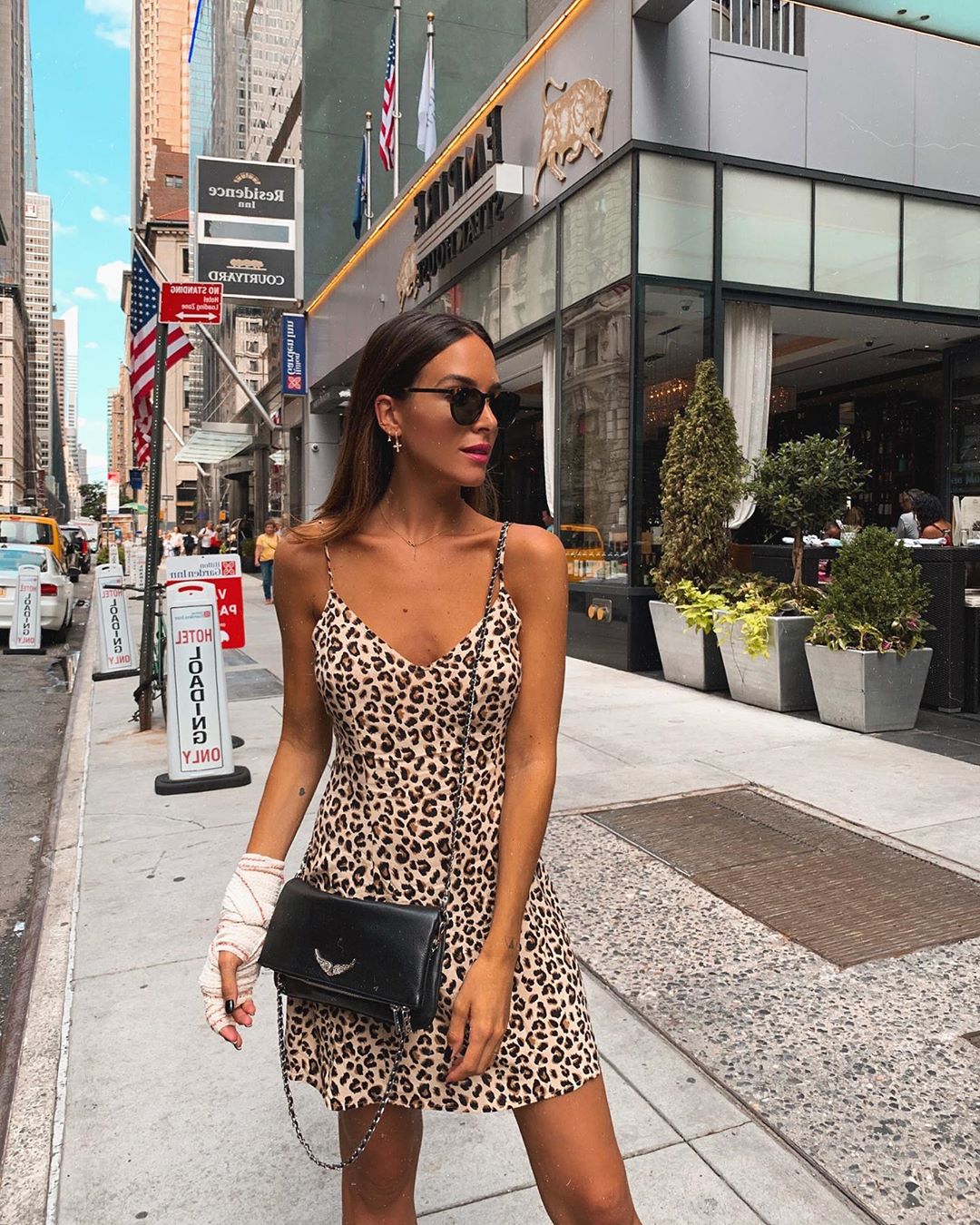 Este vestido de H&M que Rocío Osorno ha sacado durante su viaje a Estados Unidos va a ser  uno de los más vendidos de la temporada .