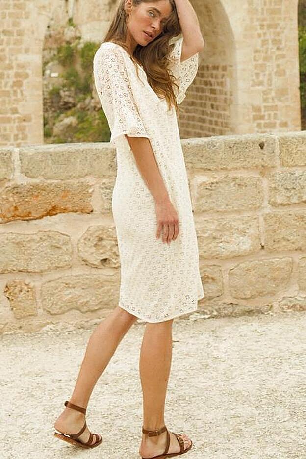 El vestido Clara de la colección de verano de Lovely Pepa.