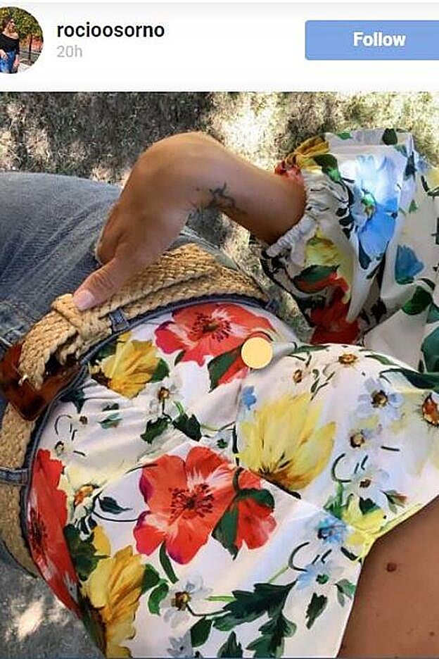 Rocío Osorno con el top de Zara que mejor sienta.