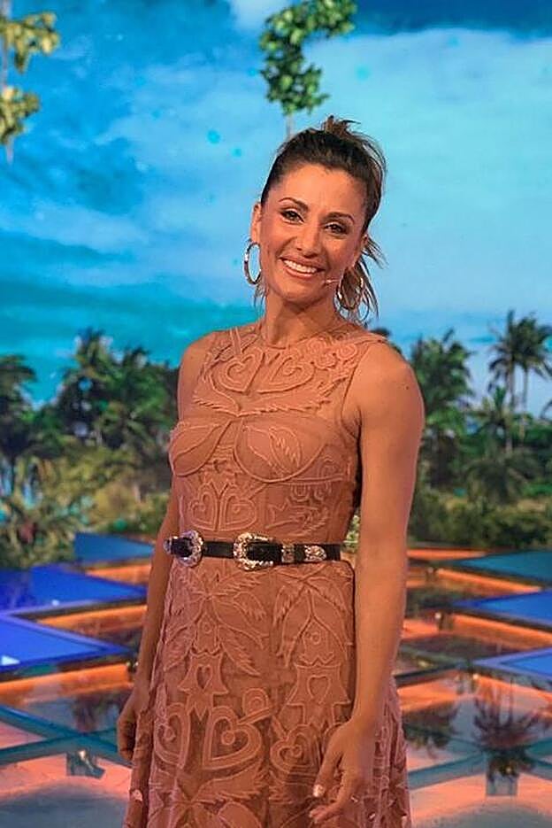 Nagore Robles con vestido de Sfera en el último debate de Supervivientes.