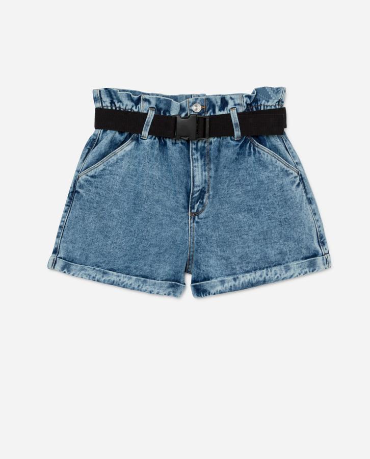 Con goma en la cintura y pernera ancha para los días de más calor. El cinturón es opcional, lo puedes cambiar por un pañuelo y le darás el toque fashion perfecto (3,99 euros).