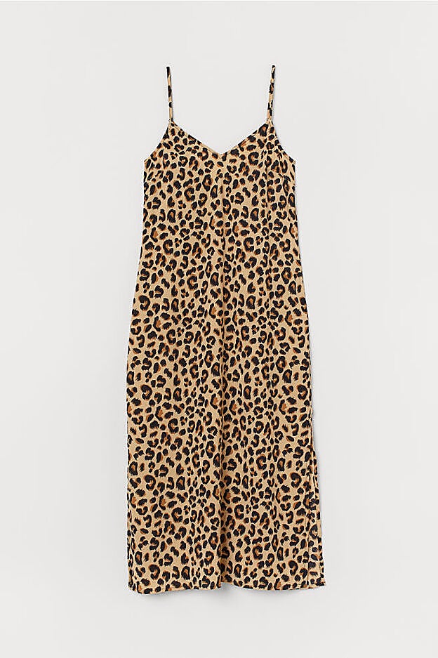 Vestido 'animal print' de H6M: 19,99 euros.