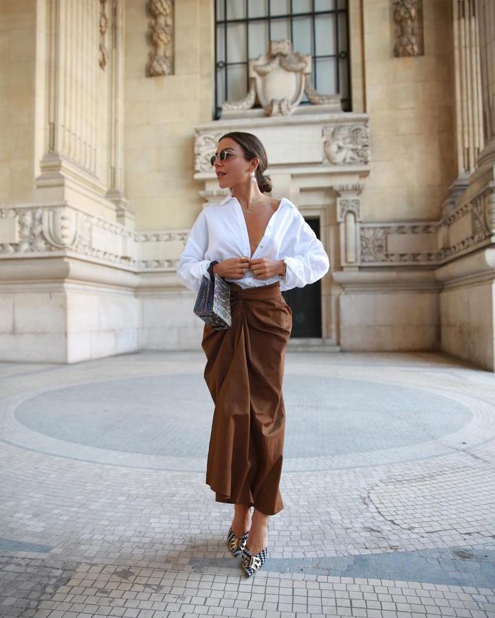 Este  total look de Max Mara  es uno de esos que nos sirve de inspiración tanto para loooks de invitada como de día día.