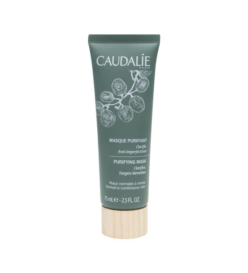 Una variación más suave, aunque perfumada, de las mascarillas de arcilla de caolín. Su textura se aproxima más a una crema hidratante con una mezcla de caolín. Contiene también aceites ricos en antioxidantes que trabajan juntos para purificar en profundidad, pero sin resecarla. En realidad es una mascarilla purificante, con grandes efectos hidratantes que ayuda también a tensar momentáneamente la piel. (22,70 €).