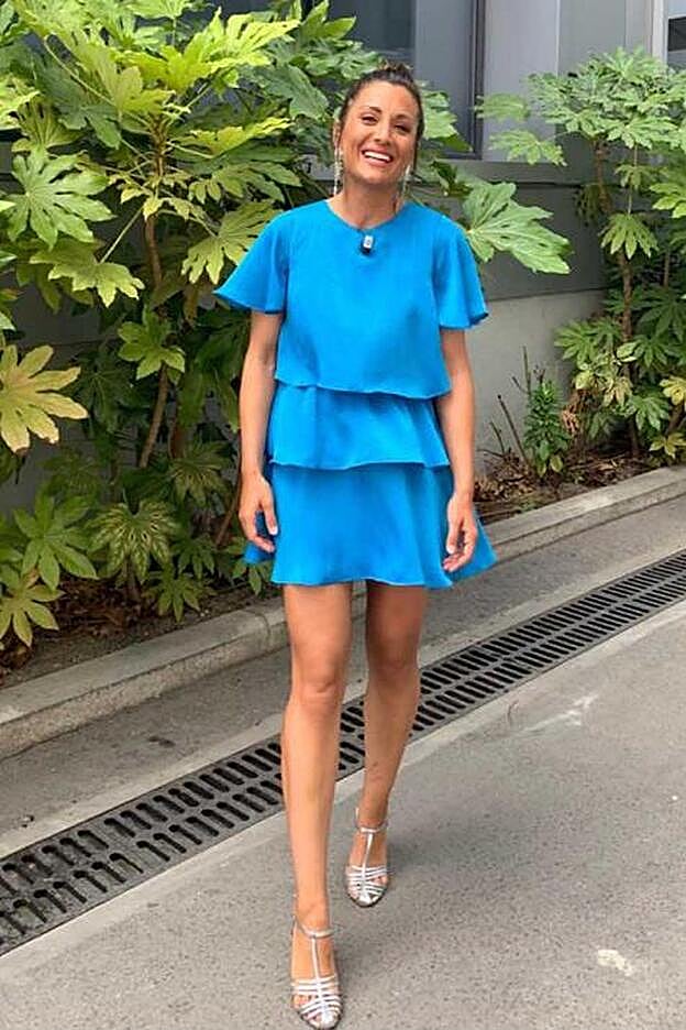Nagore se ha hecho con un vestido azul de la nueva colección de Zara.