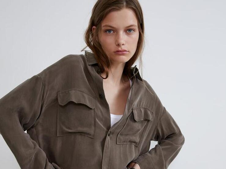 Fotos: 10 sobrecamisas de la nueva colección de Zara con mucho estilo para sobrevivir a la bajada de temperaturas