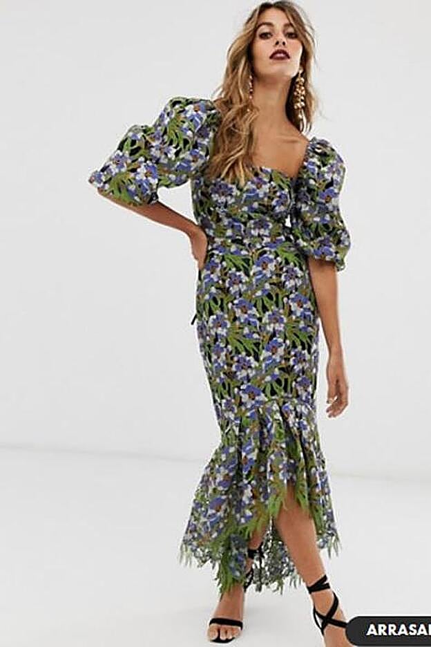 Vestido con calados bordados milkmaid de ASOS, 165,99 euros.