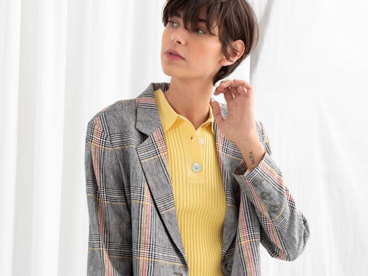 Fotos: 10 looks de entretiempo baratos para volver a la oficina con estilo