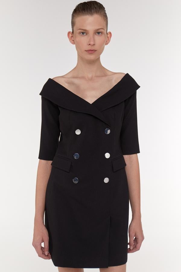Vestido tipo blazer con escote cruzado y 'off the shoulders', de Sfera (39.99 euros).