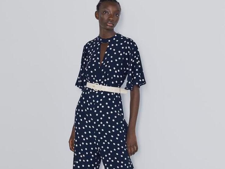 Fotos: Los monos más bonitos y baratos de entretiempo están en los Special Prices de Zara