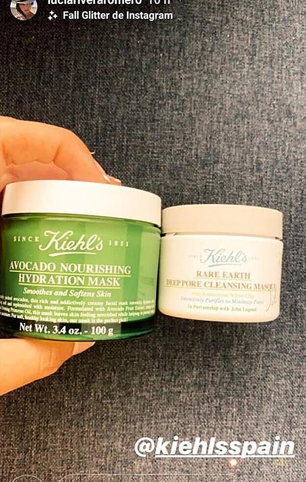 La modelo ha mostrado estos dos imprescindibles beauty en uno de sus últimos stories de Instagram.