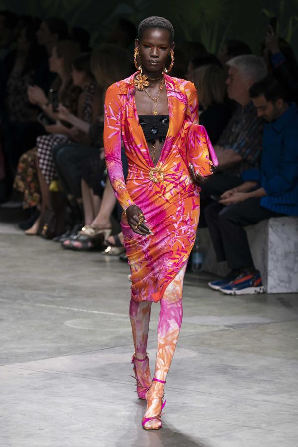 Desfile de primavera/verano 2020 de Versace.