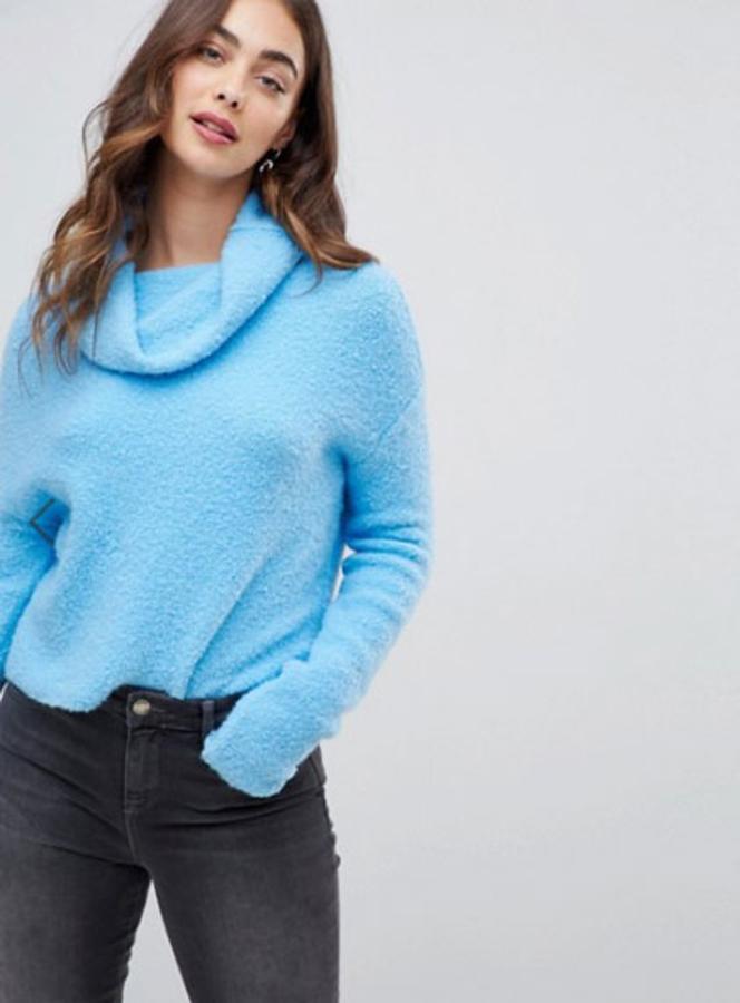 J ersey con cuello vuelto de Stormy de Free People  en color azul, 49,99 euros.