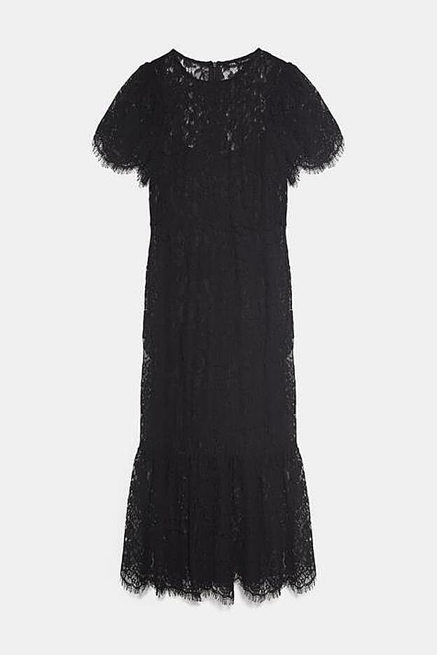 Este es el vestido de encaje negro de Zara que NAgore llevó en la gala de 'GH VIP'.