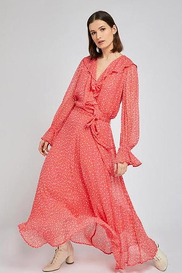 El vestido de Ghost que lleva Mery Turiel también está a la venta en Asos, además de en la web de la firma.