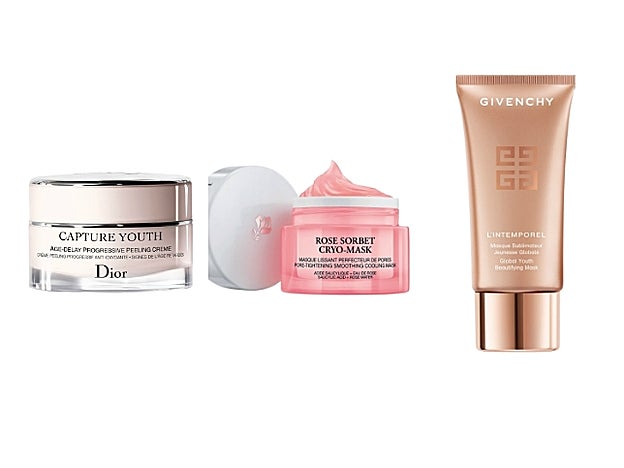 1. Capture Youth Progressive Peeling Crème de Dior (97 €). 2. Rose Sorbet Cryo-Mask de Lancôme (32 €). 3. L’Intemporel Masque Sublimateur Jeunesse Globale de Givenchy (74,50 €).