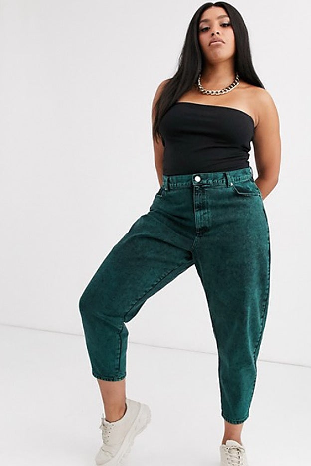 Fantásticos vaqueros de Asos Desing que resucita la tendencia denim de los años 90.